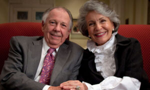 William A. and Linda P. Custard. Photo courtesy of Southern Methodist University, Kim Leeson.