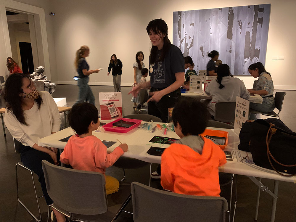 Children doing crafts in the Meadows Museum